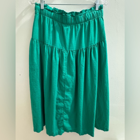 Universal Thread Green Button-Down Women's Skirt - Picture 2 of 6